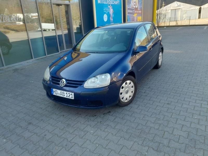 Gebraucht VW Golf IV Trendline 90 PS (66 kW) 2004 Blau Limousine
