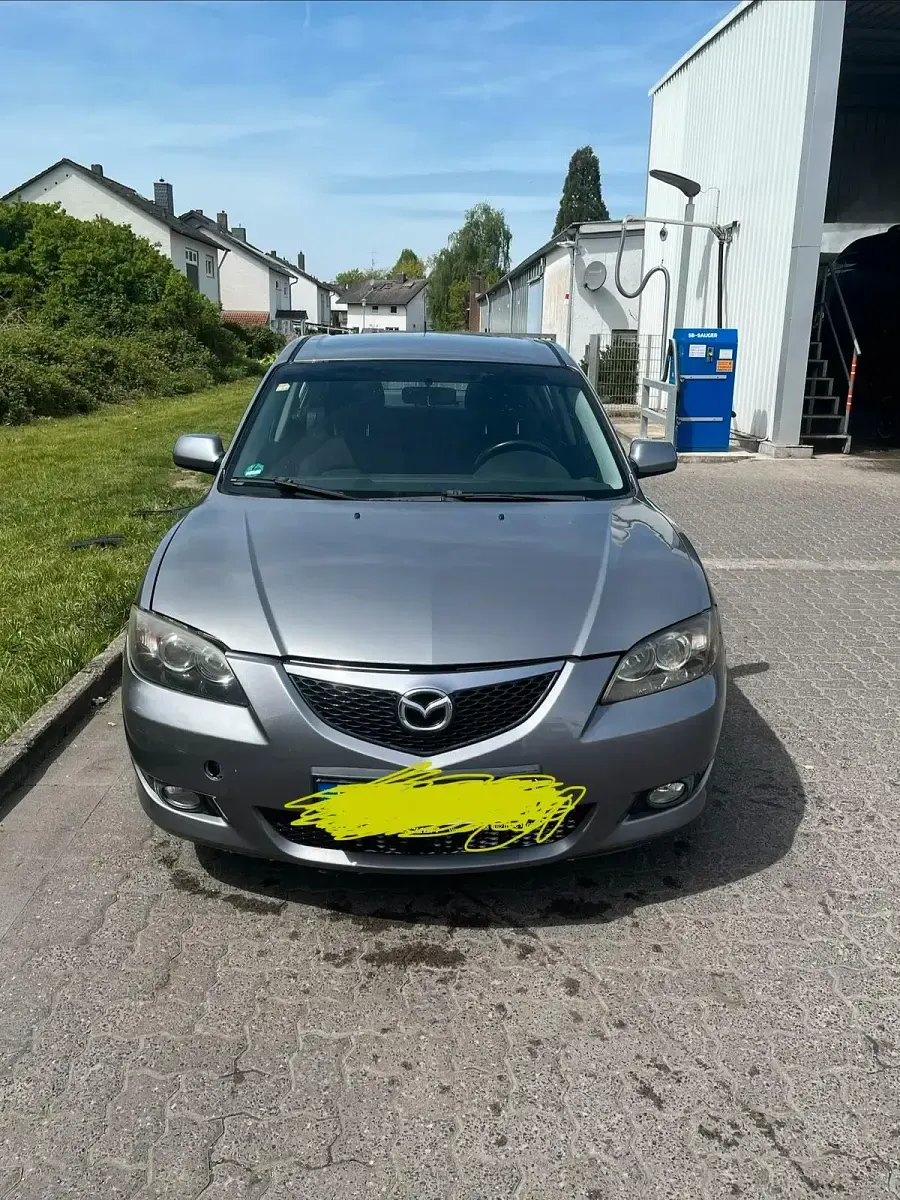 Usata Mazda 3 105 CV (77 kW) 2004 Grigio Berlina
