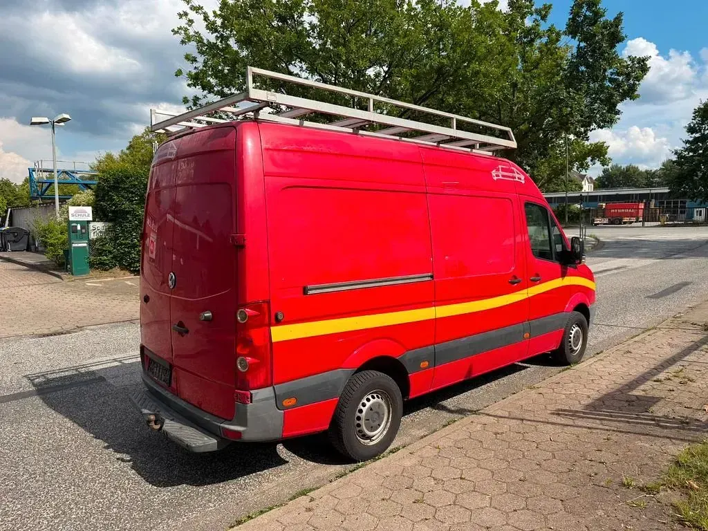 Gebraucht VW Crafter 163 PS (119 kW) 2012 Rot Van