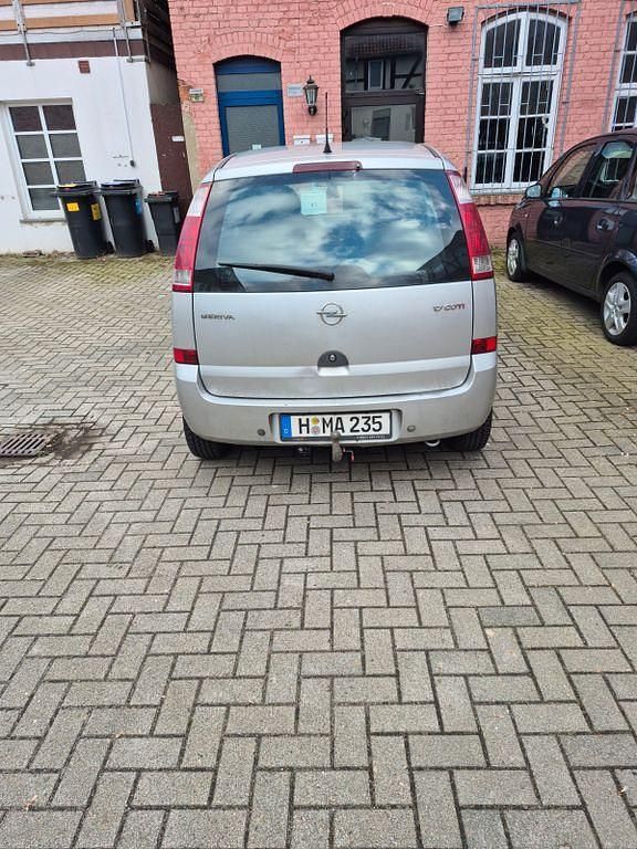 Gebraucht Opel Meriva Edition 101 PS (74 kW) 2005 Silber Van / Kleinbus