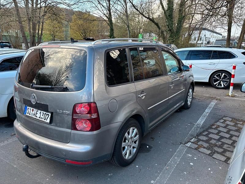 Gebraucht VW Touran 140 PS (102 kW) 2007 Grau Van / Kleinbus