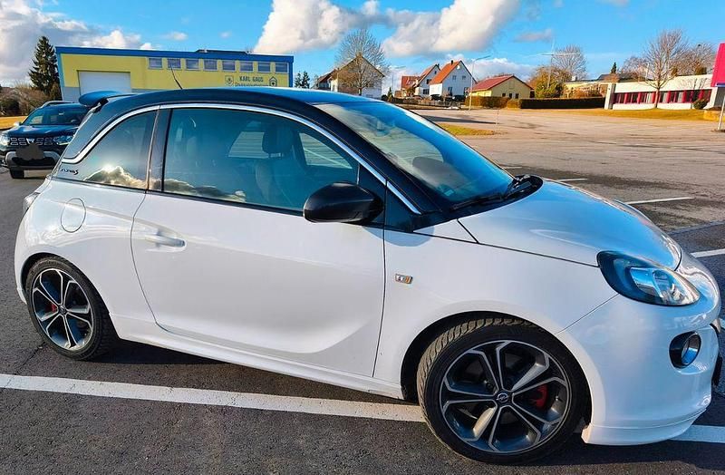 Gebraucht Opel Adam S 150 PS (110 kW) 2015 Weiß Kleinwagen