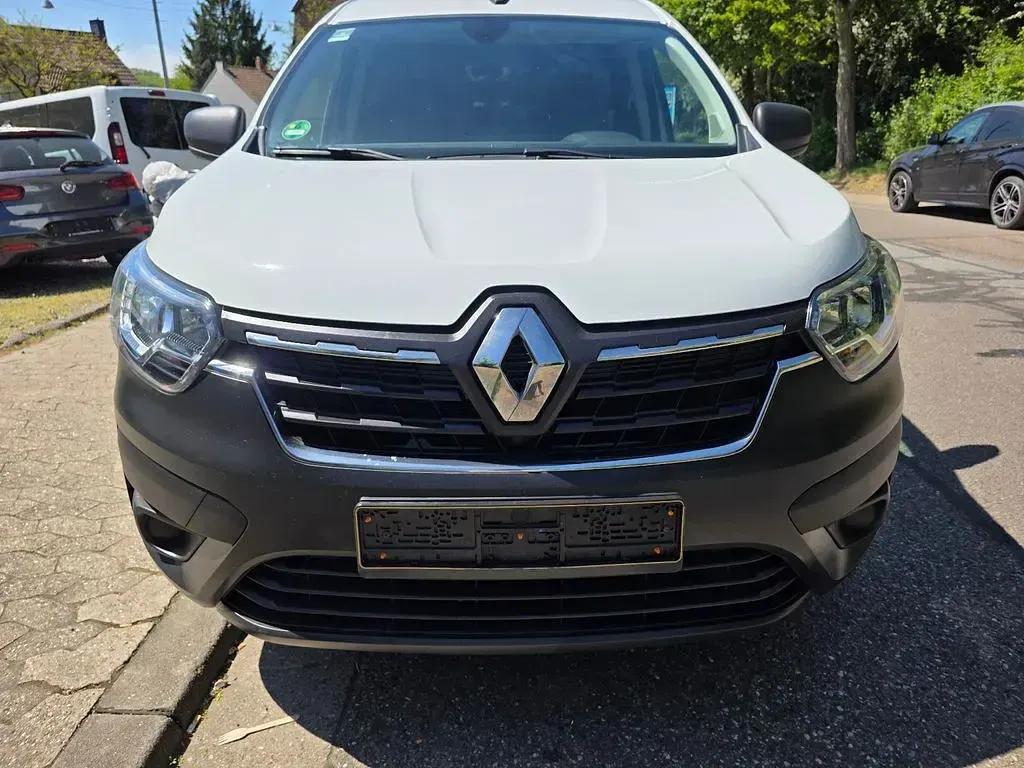Second-hand Renault Express 95 CP (69 kW) 2022 Alb Monovolum