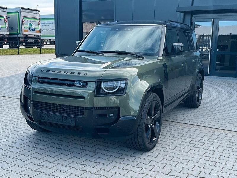 Neu Land Rover Defender HSE Dynamic 426 PS (313 kW) 2026 Grün SUV