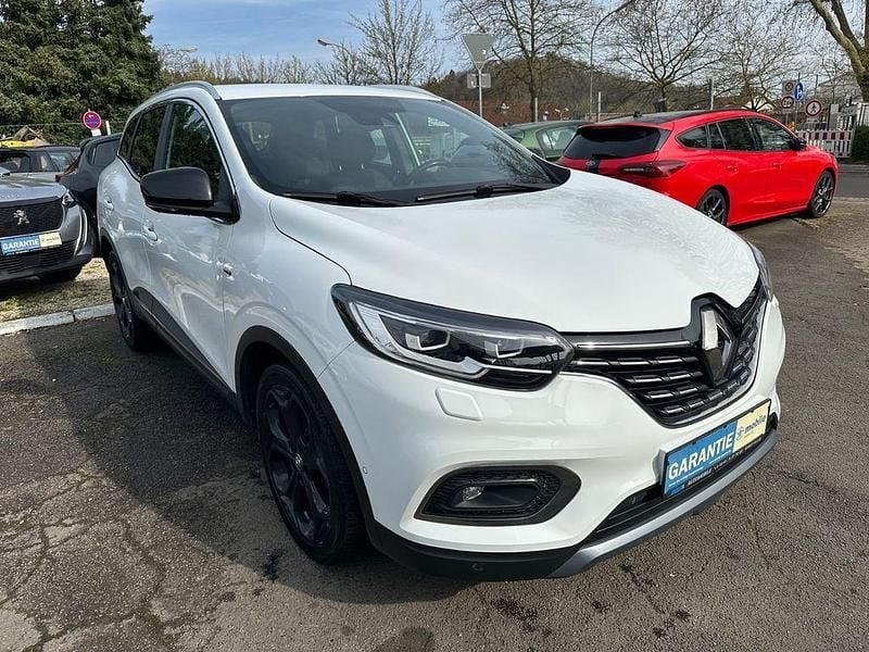 Gebraucht Renault Kadjar Black Edition 116 PS (85 kW) 2021 Weiß SUV