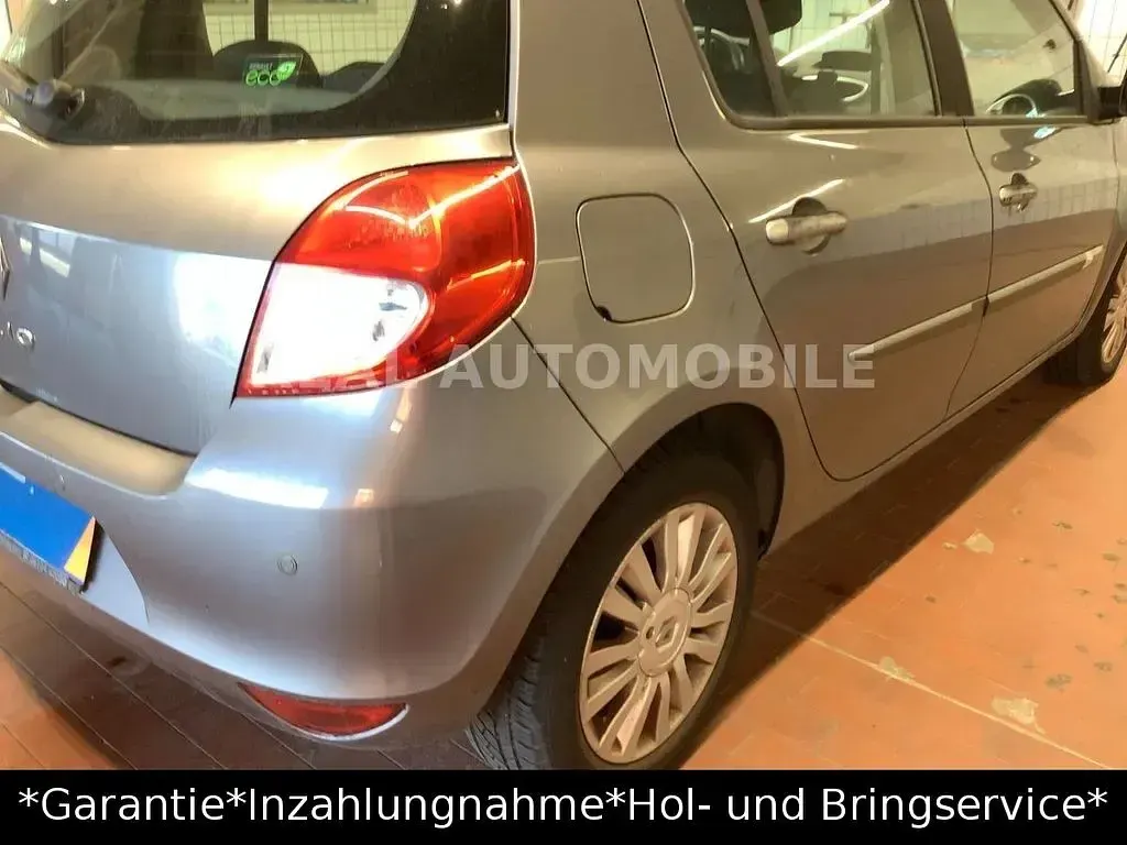 Occasion Renault Clio III Dynamique 79 ch (58 kW) 2009 Gris Berline