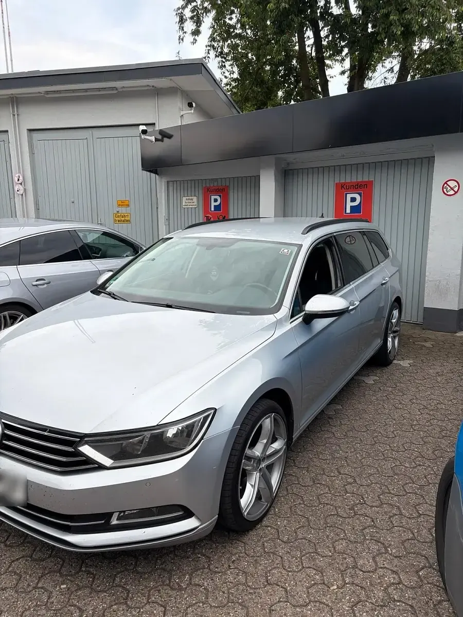 Gebraucht VW Passat 150 PS (110 kW) 2015 Grau Kombi