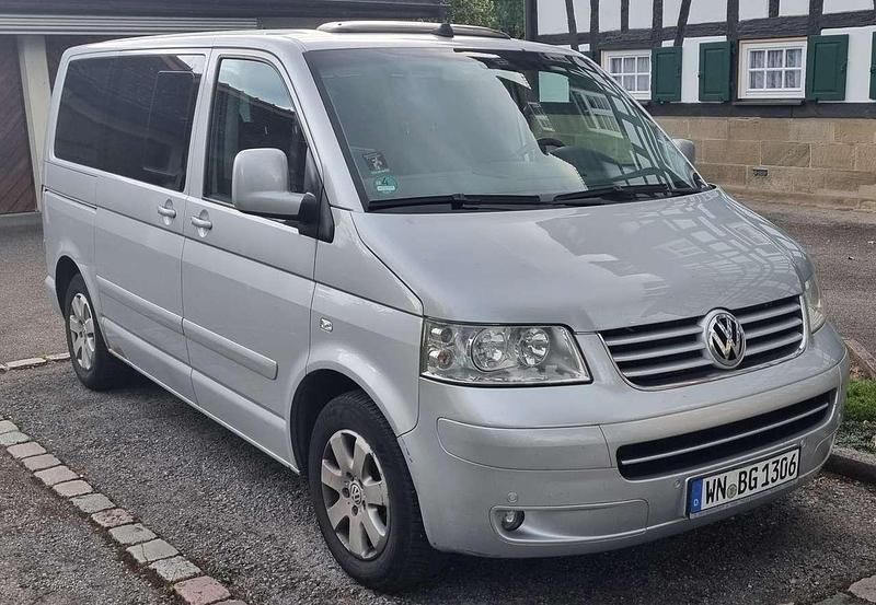 Silber Gebraucht 2005 VW T5 Highline Van | 6.500 € (Superpreis) - Bild 1/4