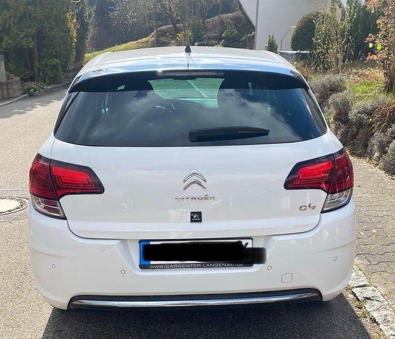 Gebraucht Citroën C4 PureTech 131 PS (96 kW) 2015 Weiß Limousine