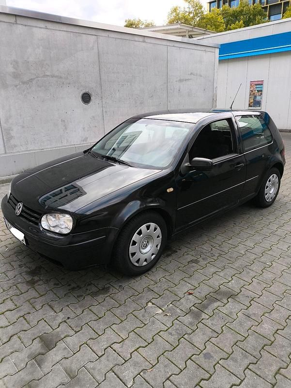 Schwarz Gebraucht 1998 VW Golf IV Coupé | 1.600 € (Fairer Preis) - Bild 1/4