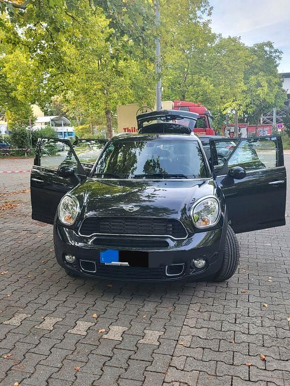 Schwarz Gebraucht 2010 Mini Cooper S Countryman SUV | 9.000 € (Etwas zu teuer) - Bild 1/4