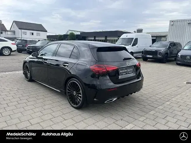 Gebraucht Mercedes A220 Advanced Plus 190 PS (139 kW) 2025 Lack kosmosschwarz Limousine