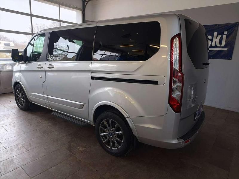 Gebraucht Ford Tourneo Titanium X 185 PS (136 kW) 2019 Polarsilber metallic Van / Kleinbus