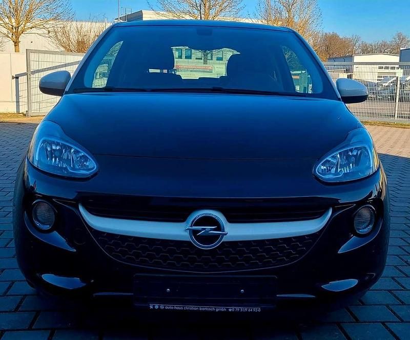 Gebraucht Opel Adam Glam 87 PS (63 kW) 2015 Mahagonibraun/darkmahagony Kleinwagen