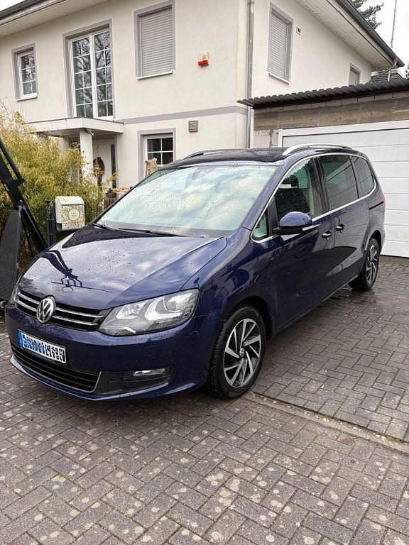 Gebraucht VW Sharan Join 177 PS (130 kW) 2019 Blau Van / Kleinbus