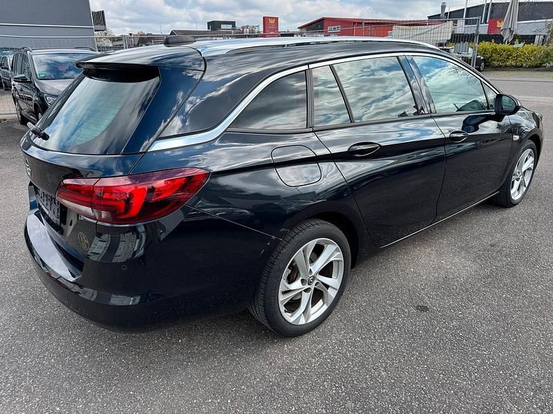Gebraucht Opel Astra Dynamic 136 PS (100 kW) 2016 Schwarz Kombi