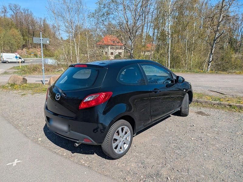 Usata Mazda 2 86 CV (63 kW) 2010 Nero Utilitaria
