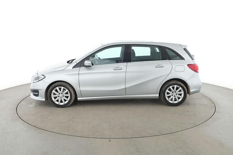Gebraucht Mercedes B180 Style 122 PS (89 kW) 2016 Grau Van / Kleinbus
