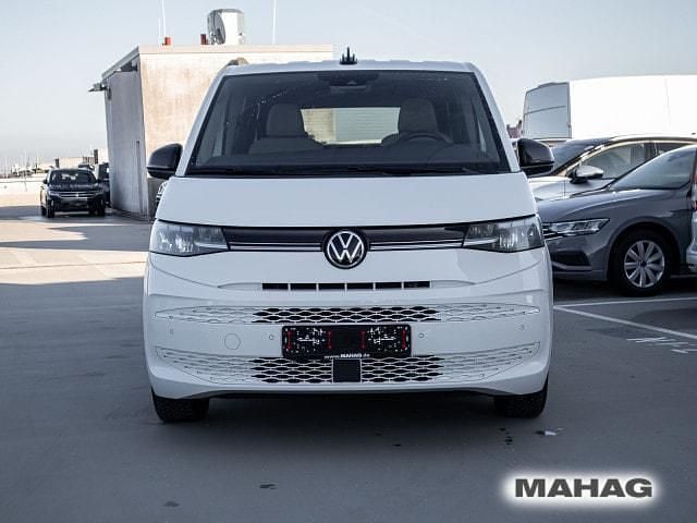 Gebraucht VW Multivan Life 150 PS (110 kW) 2025 Weiß Van