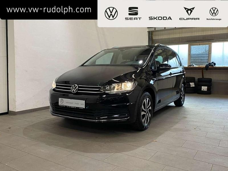 Deep black perleffekt Gebraucht 2022 VW Touran Active Van / Kleinbus | 28.879 € (Guter Preis) - Bild 1/4