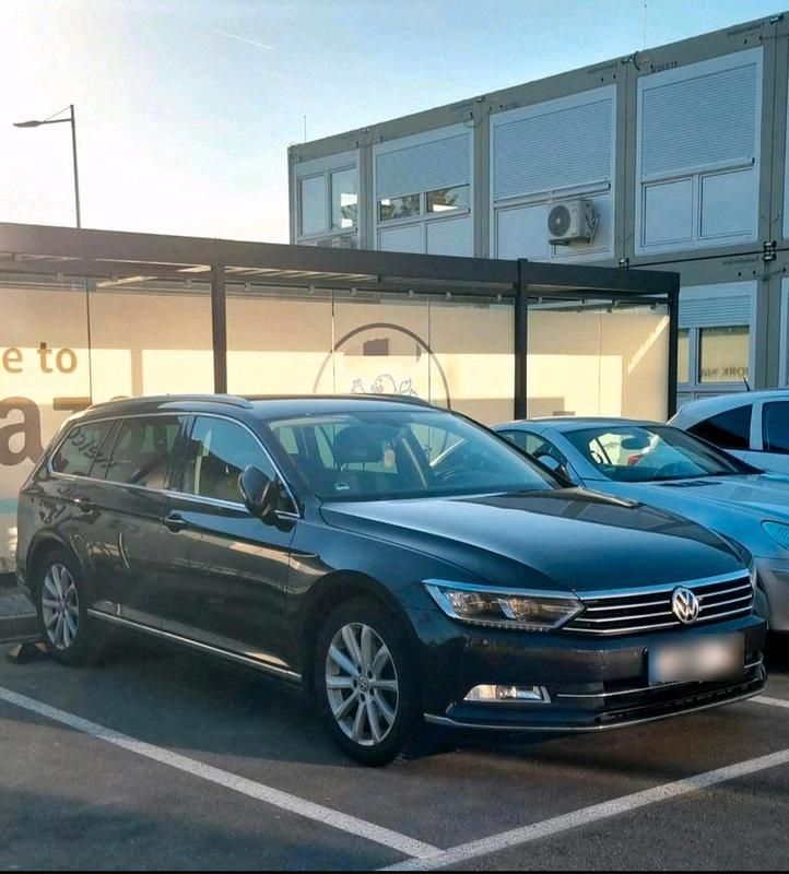 Gebraucht VW Passat 150 PS (110 kW) 2018 Grau Kombi