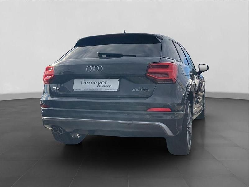 Gebraucht Audi Q2 S-Line 150 PS (110 kW) 2020 Grau SUV