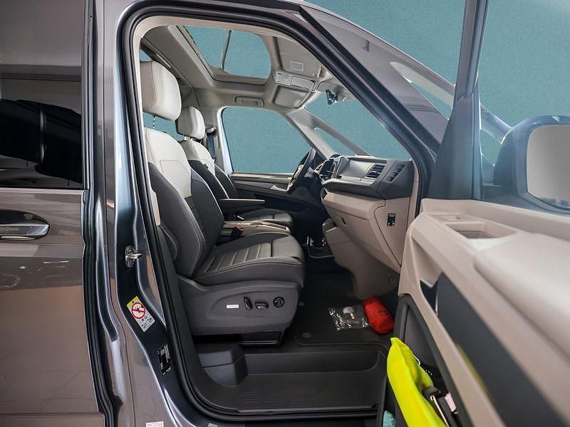 Nuova VW Multivan 150 CV (110 kW) 2025 Grigio Monovolume