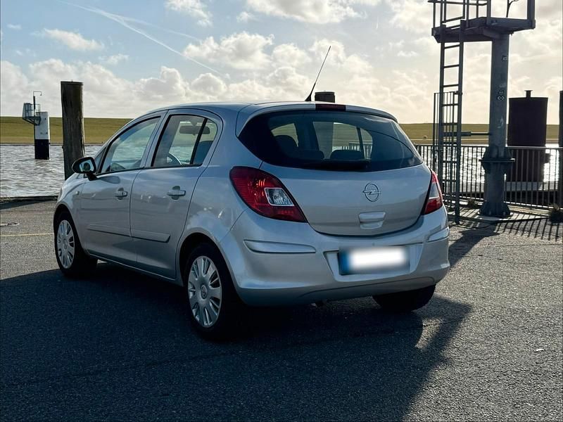 Gebraucht Opel Corsa 90 PS (66 kW) 2008 Kleinwagen