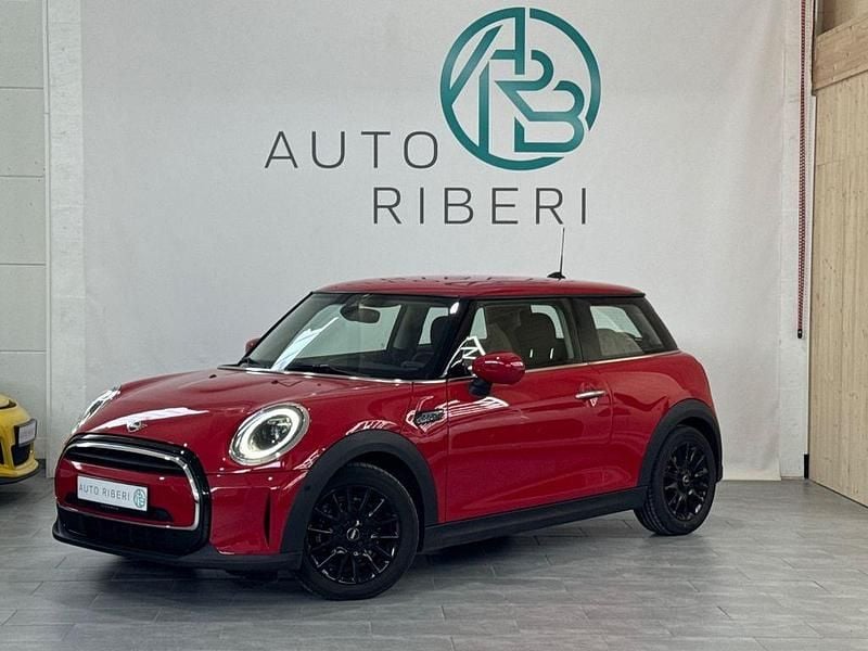 Gebraucht Mini ONE Classic 102 PS (75 kW) 2022 Rot Kleinwagen