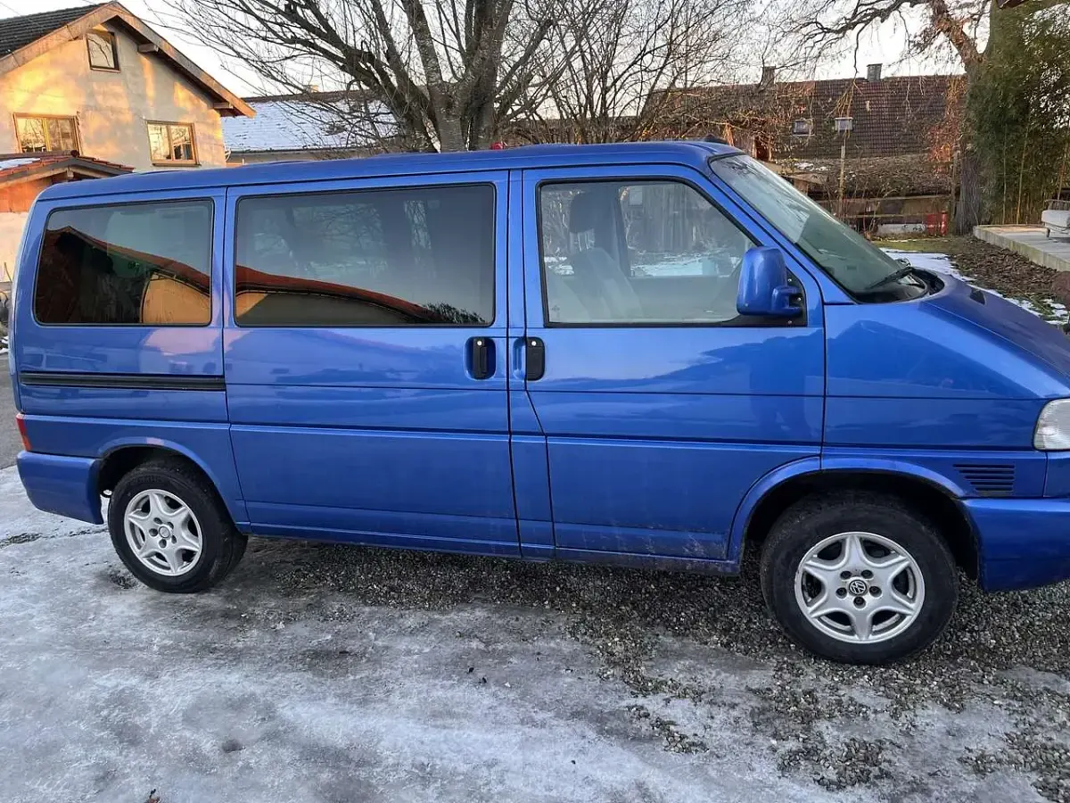 Używany VW T4 102 KM (75 kW) 1999 Niebieski Van