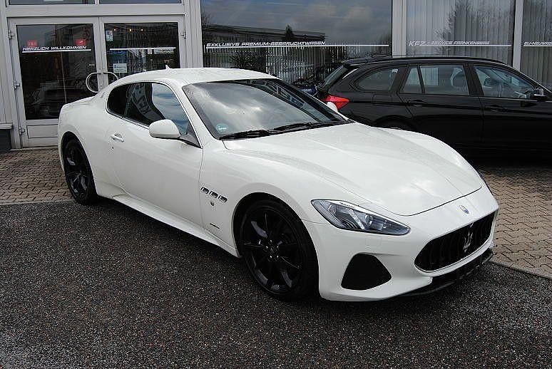 Gebraucht Maserati Granturismo 460 PS (338 kW) 2018 Weiß Coupé