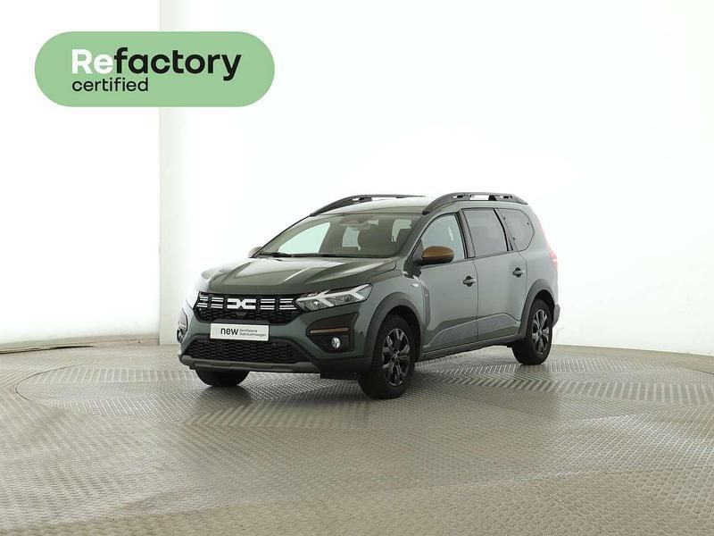 Grau Gebraucht 2024 Dacia Jogger Extreme Van / Kleinbus | 20.990 € (Fairer Preis) - Bild 1/4