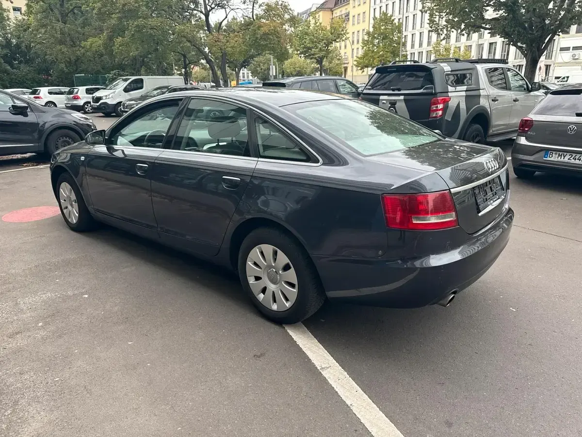 Gebraucht Audi A6 177 PS (130 kW) 2004 Schwarz Kleinwagen