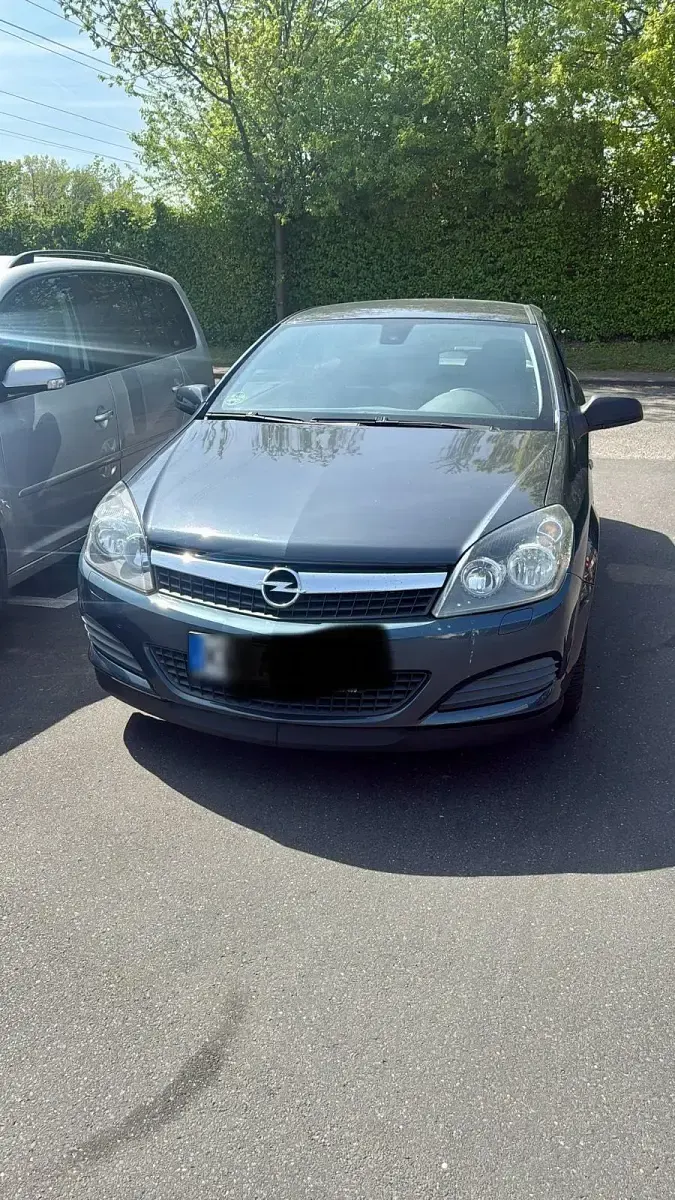 Gebraucht Opel Astra GTC 105 PS (77 kW) 2009 Coupé