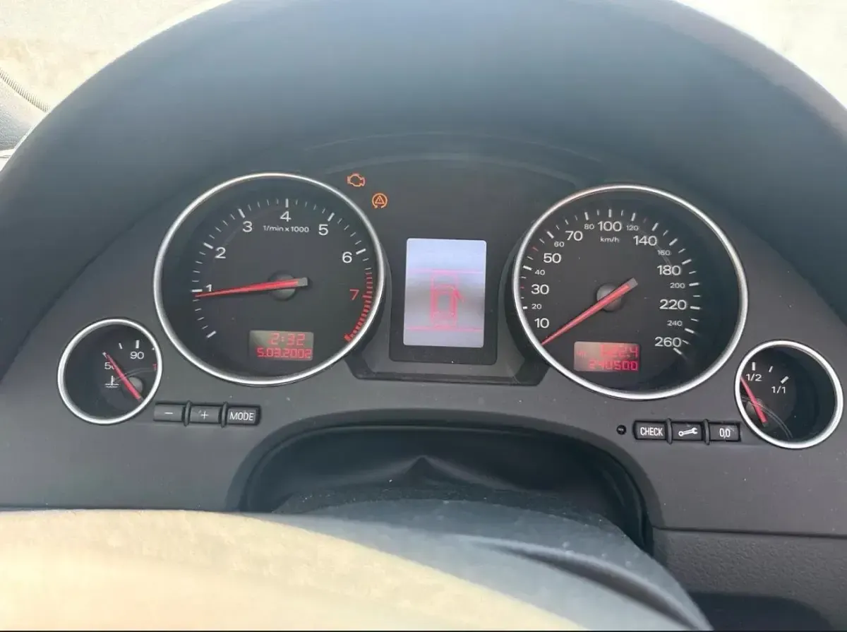 Używany Audi A4 Cabriolet 160 KM (117 kW) 2005 Niebieski Kabriolet