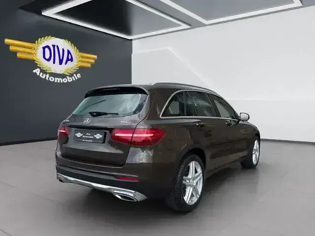 Gebraucht Mercedes GLC300 245 PS (180 kW) 2018 Braun SUV