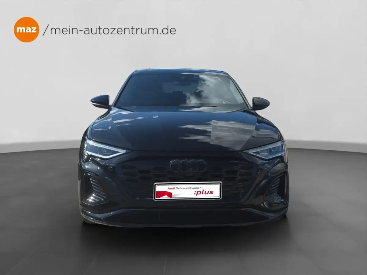 Gebraucht Audi Q8 Sportback e-tron S-Line 300 kW (408 PS) 2024 Mythosschwarz metallic SUV