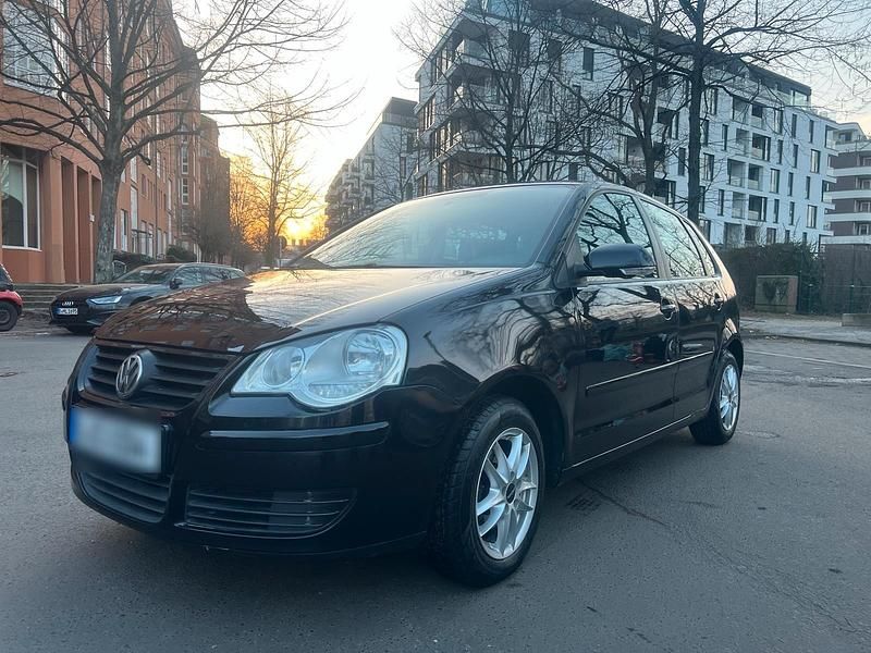Gebraucht VW Polo 80 PS (58 kW) 2007 Schwarz Kleinwagen