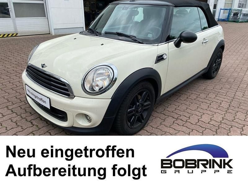 Weiß Gebraucht 2015 Mini One Cabriolet Pepper Cabrio | 11.450 € (Etwas zu teuer) - Bild 1/4