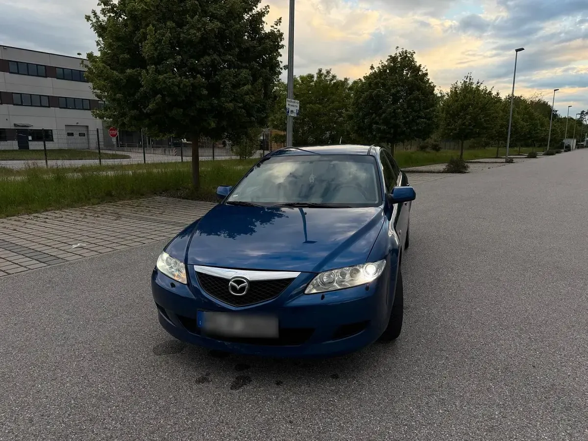 Gebraucht Mazda 6 135 PS (99 kW) 2004 Blau Limousine