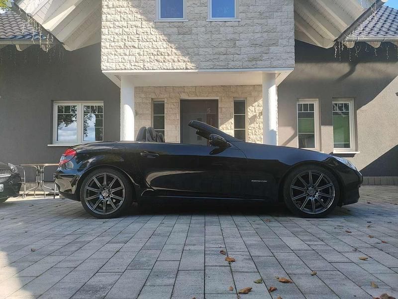 Schwarz Gebraucht 2008 Mercedes SLK200 Cabrio | 16.800 € (Teuer) - Bild 1/4