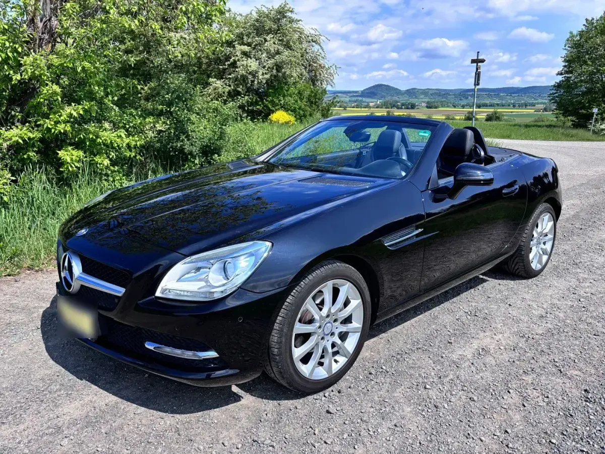 Gebraucht Mercedes SLK200 184 PS (135 kW) 2011 Schwarz Cabrio