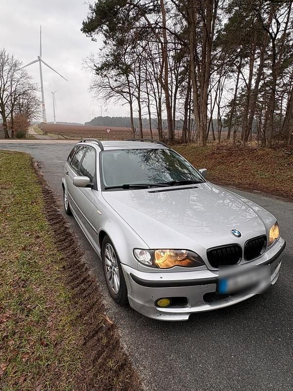 Gebraucht BMW 320 150 PS (110 kW) 2002 Silber Kombi