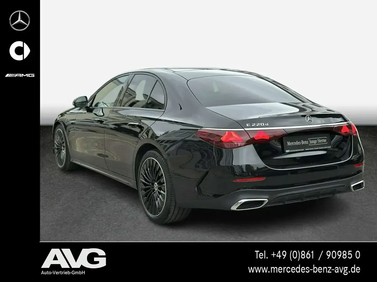 Second-hand Mercedes E220 AMG 197 CP (144 kW) 2025 Negru Berlinǎ