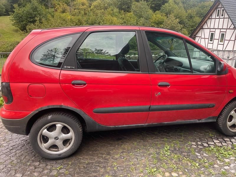 Rot Gebraucht 1997 Renault Scénic Van / Kleinbus | 1.000 € (Fairer Preis) - Bild 1/4