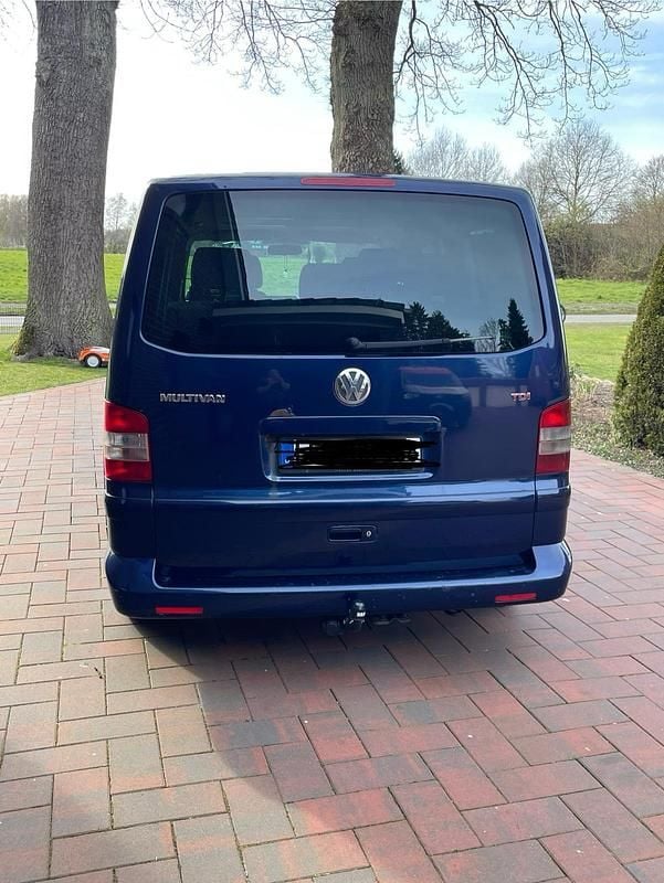 Second-hand VW T5 Highline 174 CP (127 kW) 2003 Albastru Van