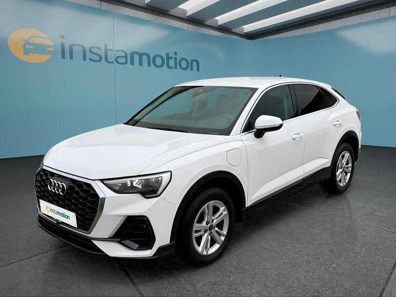 Weiß Gebraucht 2022 Audi Q3 Sportback SUV | 25.699 € (Guter Preis) - Bild 1/4