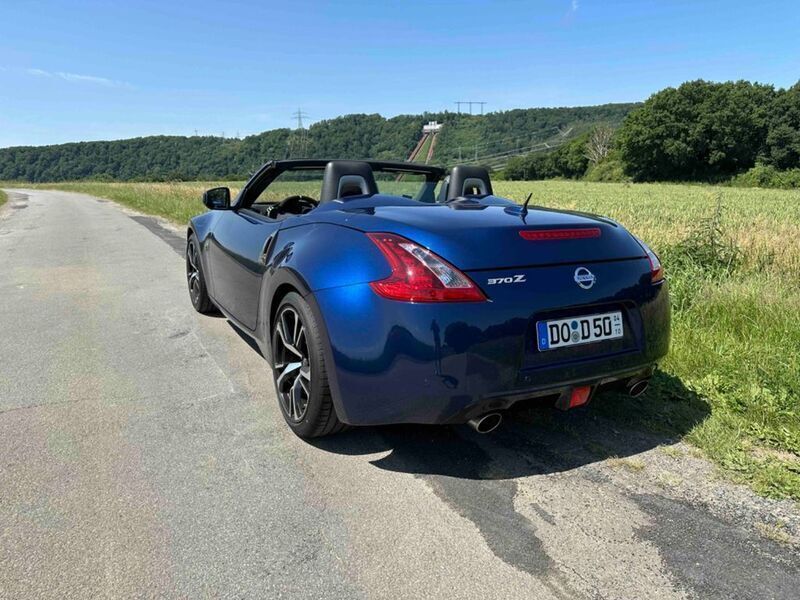 Gebraucht Nissan 370Z Pack 328 PS (241 kW) 2018 Blau Cabrio