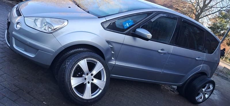 Gebraucht Ford S-MAX 140 PS (102 kW) 2008 Grau Van / Kleinbus