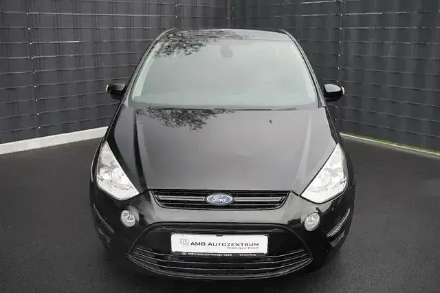 Gebraucht Ford S-MAX Trend 116 PS (85 kW) 2011 Schwarz Van / Kleinbus